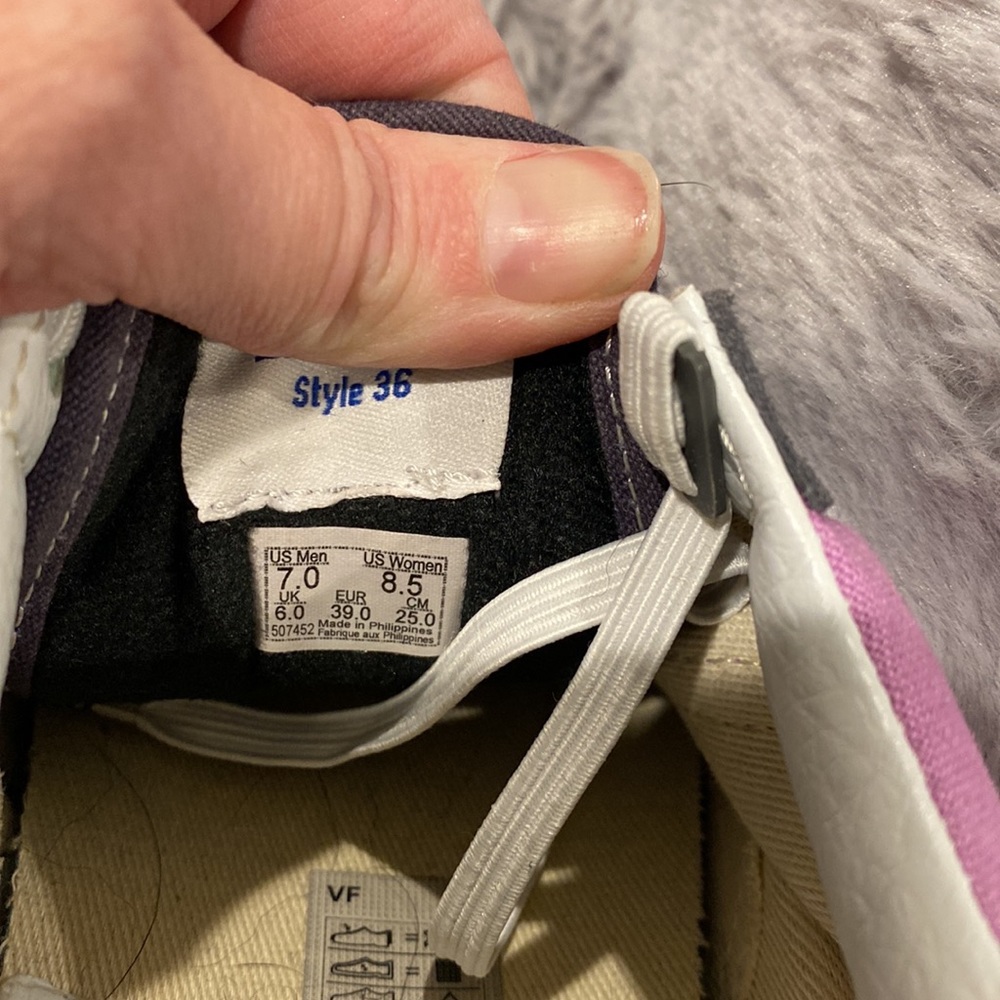 Purple Vans - Picture 5 of 6